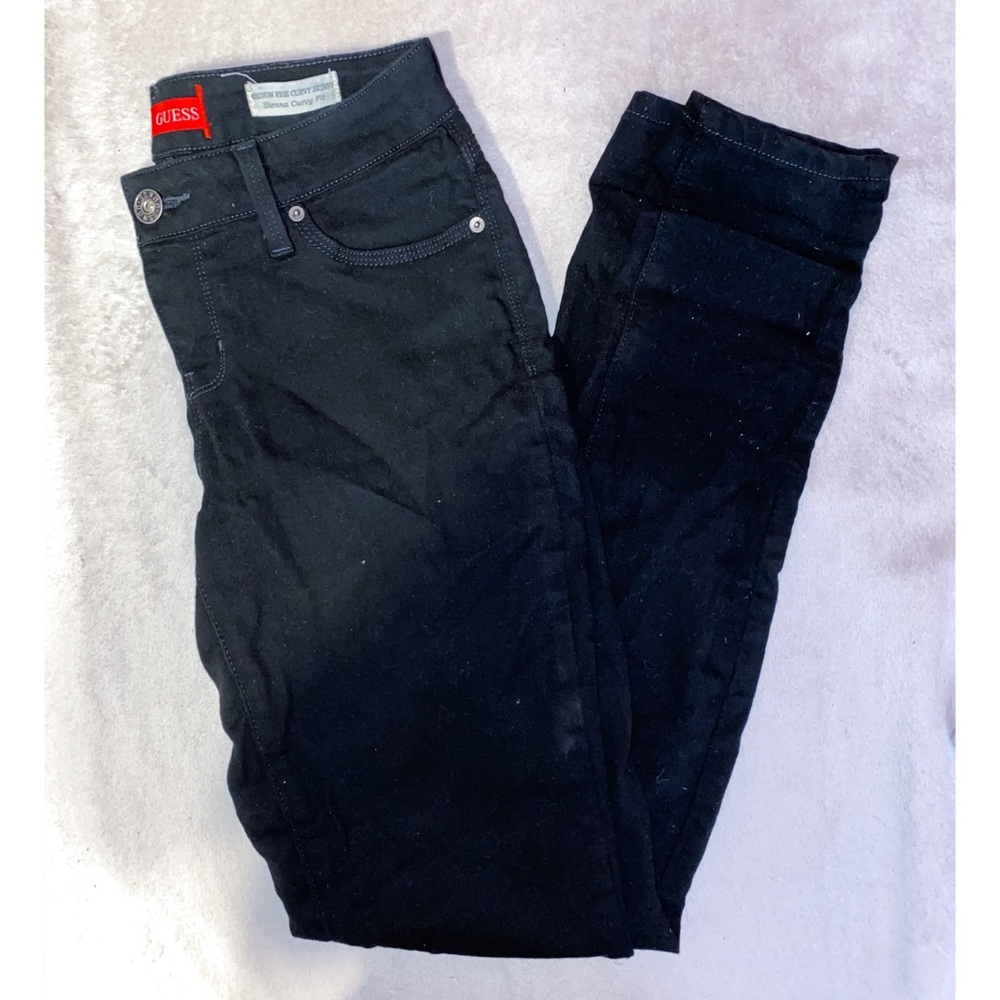 Guess Mid-Rise Curvy Skinny Jeans